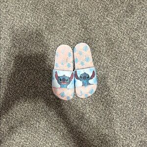 Stitch Patterned Slides